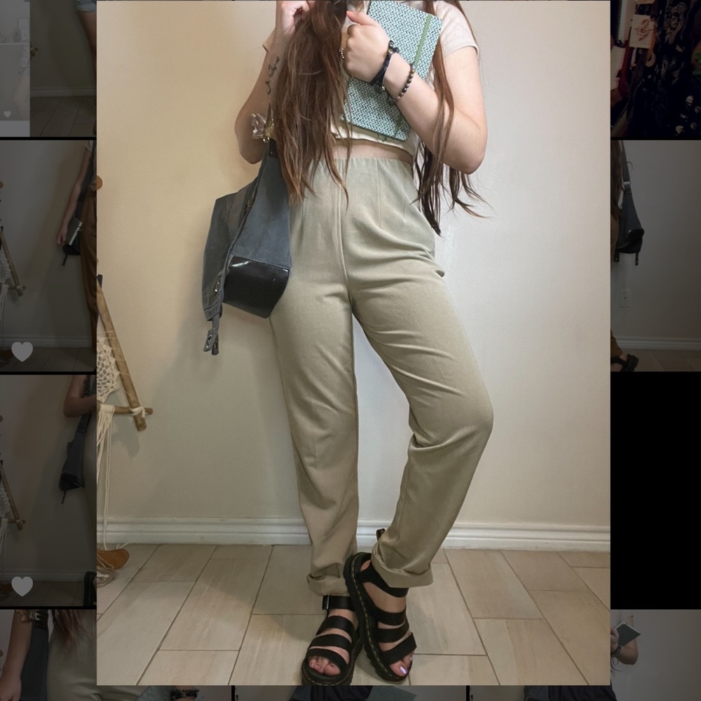 High-waisted Khaki Pants